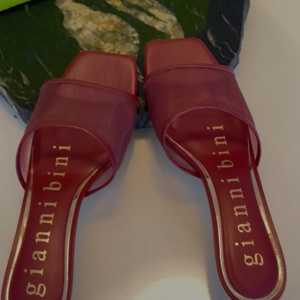 Gianni Bibi Kitti Mesh Square Toe Kitten Heel Dress Slides - Picture 4 of 12